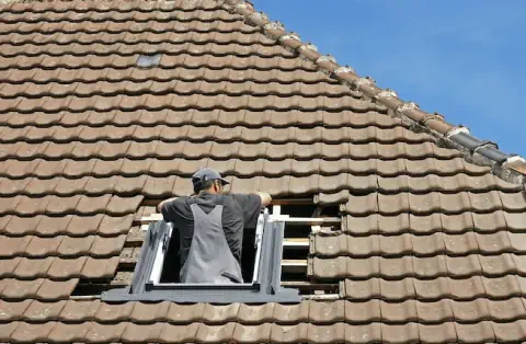 Pose de velux - Pointis de Rivière